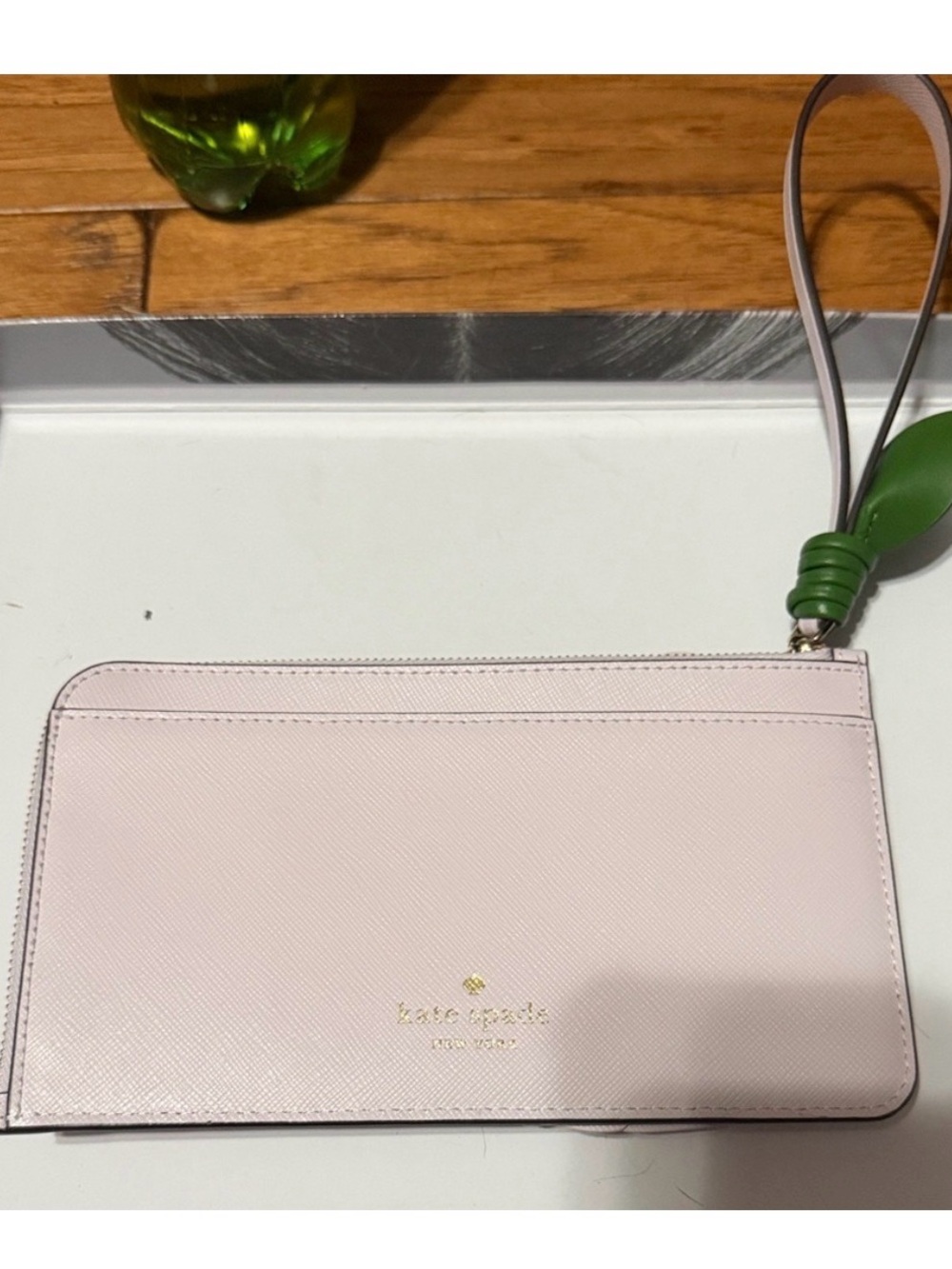 Kate Spade Flora Flower Pale Amethyst 3D Floral L Zip Med Wristlet Lilac - NWOT - Picture 4 of 6